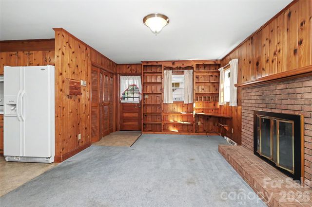 7331 Briardale Drive, Charlotte, NC 28212