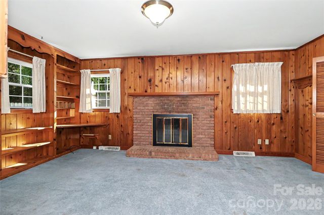 7331 Briardale Drive, Charlotte, NC 28212