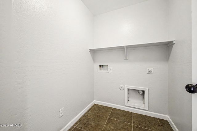 10232 W PRESTON Lane, Tolleson, AZ 85353