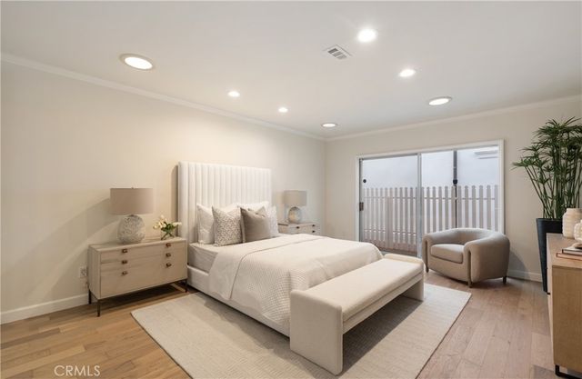 216 Poppy Avenue, Corona Del Mar, CA 92625