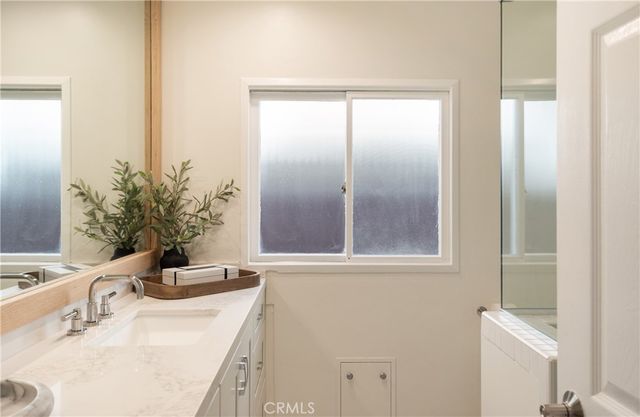 216 Poppy Avenue, Corona Del Mar, CA 92625