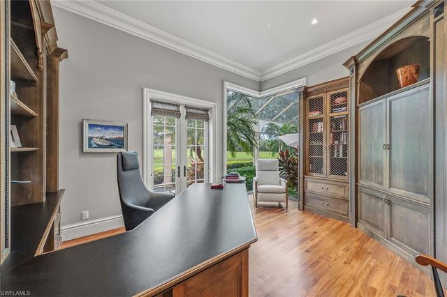 9960 Brassie BEND, Naples, FL 34108