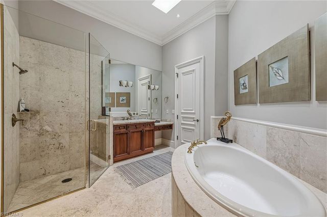 9960 Brassie BEND, Naples, FL 34108