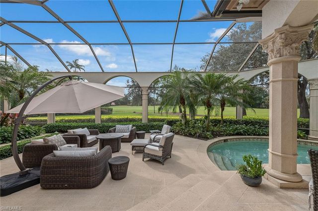 9960 Brassie BEND, Naples, FL 34108