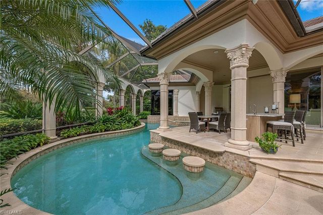 9960 Brassie BEND, Naples, FL 34108