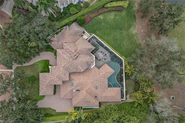 9960 Brassie BEND, Naples, FL 34108