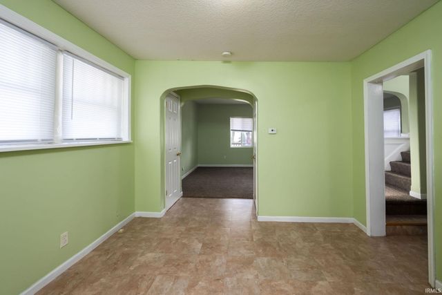 3002 Holton Avenue, Fort Wayne, IN 46806