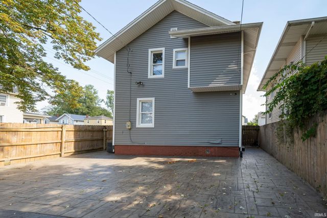 3002 Holton Avenue, Fort Wayne, IN 46806
