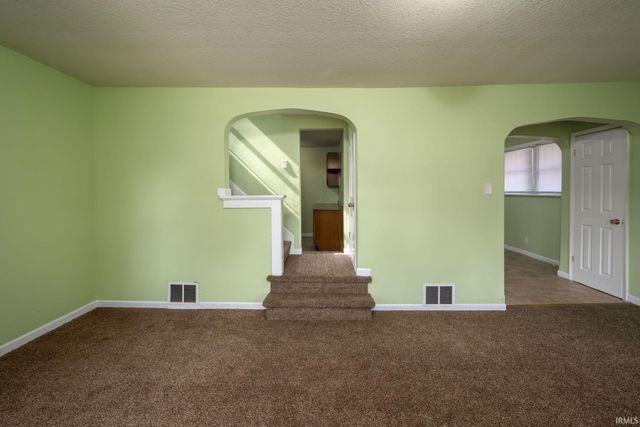 3002 Holton Avenue, Fort Wayne, IN 46806