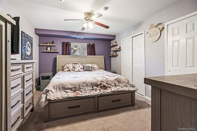 7 Maple Court 7, Selden, NY 11784