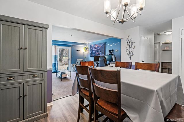 7 Maple Court 7, Selden, NY 11784