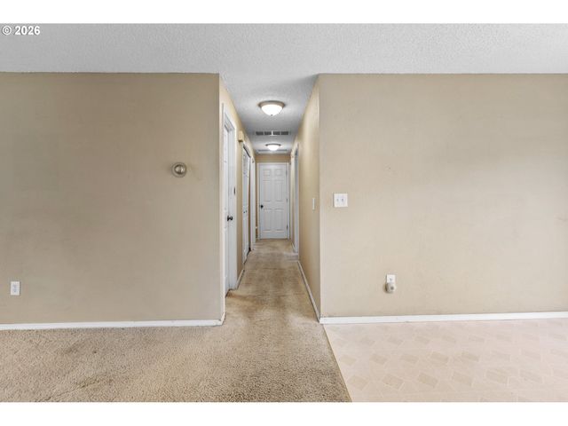 8217 N FOWLER Ave, Portland, OR 97217