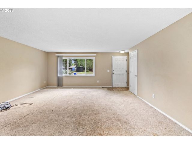 8217 N FOWLER Ave, Portland, OR 97217