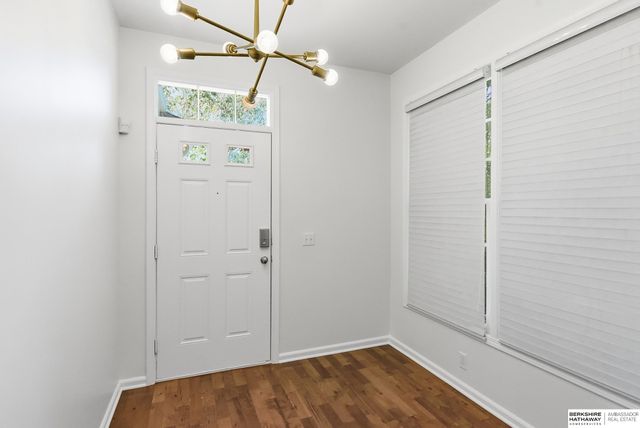 18639 Leavenworth Street, Omaha, NE 68022