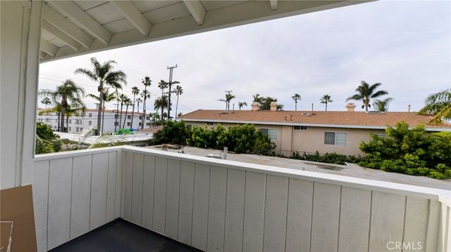 106 Avenida Lucia B, San Clemente, CA 92672