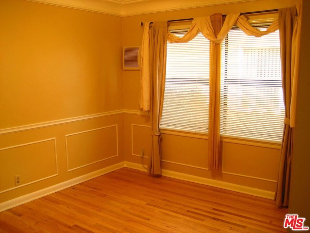 11747 Moorpark Street, Studio City, CA 91604 — photo 5