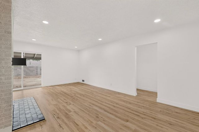 2817 Cardenas Drive NE, Albuquerque, NM 87110