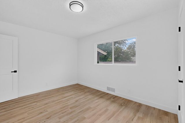 2817 Cardenas Drive NE, Albuquerque, NM 87110