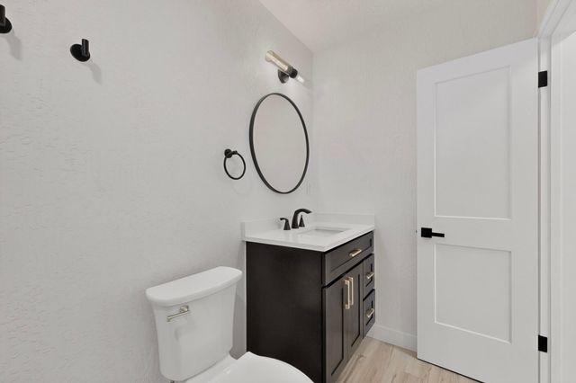 2817 Cardenas Drive NE, Albuquerque, NM 87110