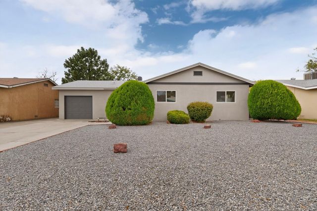 2817 Cardenas Drive NE, Albuquerque, NM 87110