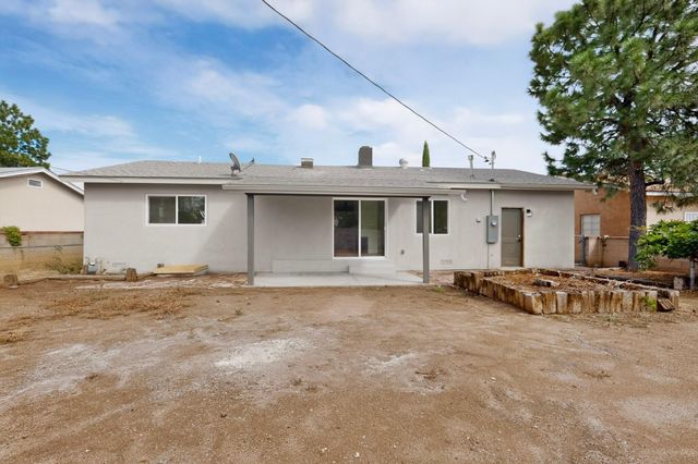 2817 Cardenas Drive NE, Albuquerque, NM 87110