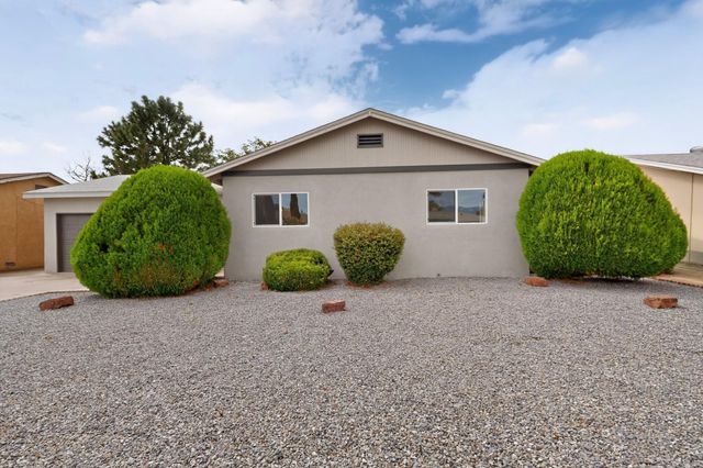 2817 Cardenas Drive NE, Albuquerque, NM 87110