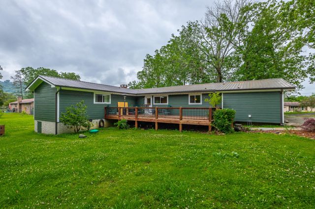 9011 Pleasant Lane, Ooltewah, TN 37363