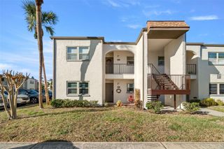 7701 STARKEY ROAD 526, Seminole, FL 33777