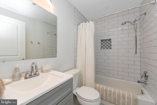 3206 SOCIETY PL, Newtown, PA 18940