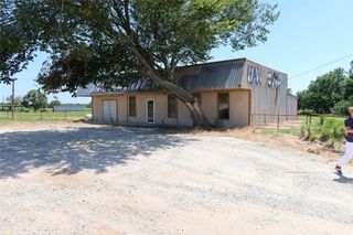 9415 N Us-287, Sunset, TX 76270