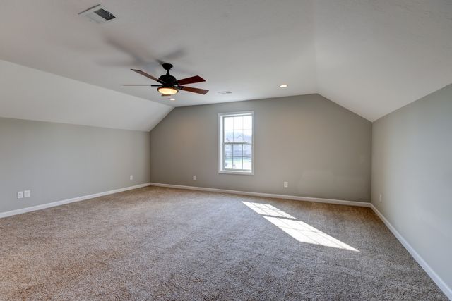 1008 Meadowview Ln, Clarksville, TN 37040