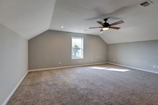 1008 Meadowview Ln, Clarksville, TN 37040