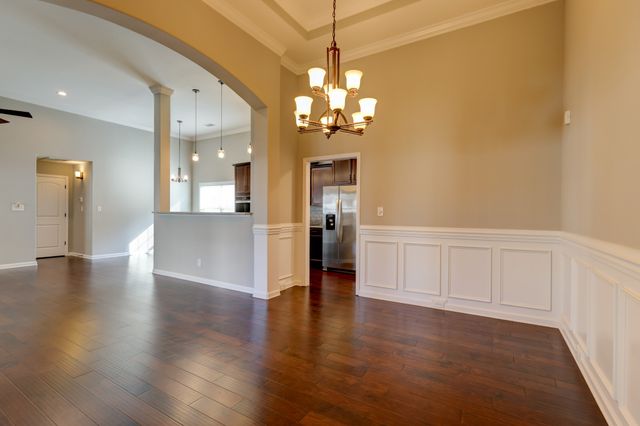 1008 Meadowview Ln, Clarksville, TN 37040