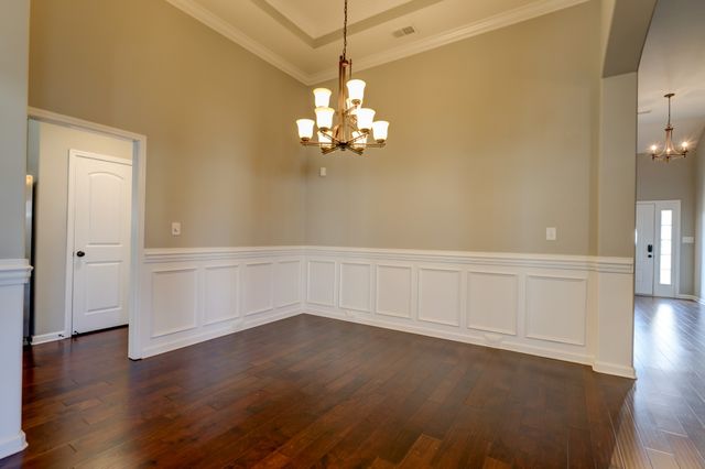 1008 Meadowview Ln, Clarksville, TN 37040