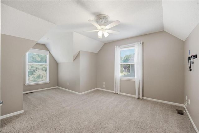 1129 SE 11th Street, Lee's Summit, MO 64081