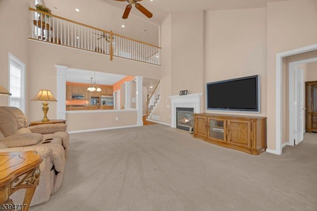 468 Crossfields Ln, Franklin Twp., NJ 08873