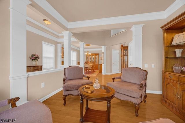 468 Crossfields Ln, Franklin Twp., NJ 08873