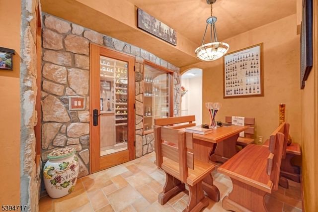 468 Crossfields Ln, Franklin Twp., NJ 08873