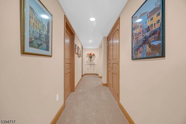 468 Crossfields Ln, Franklin Twp., NJ 08873