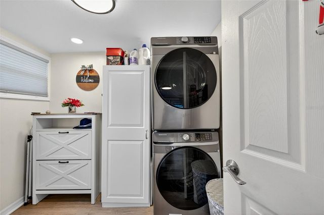 11761 80TH AVENUE, Seminole, FL 33772