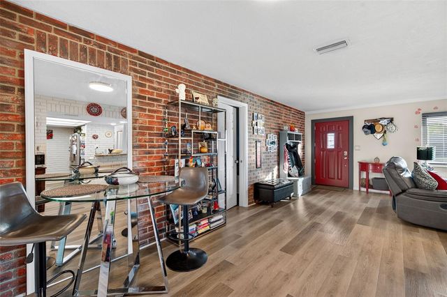 11761 80TH AVENUE, Seminole, FL 33772