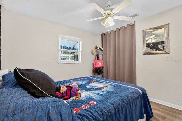 11761 80TH AVENUE, Seminole, FL 33772