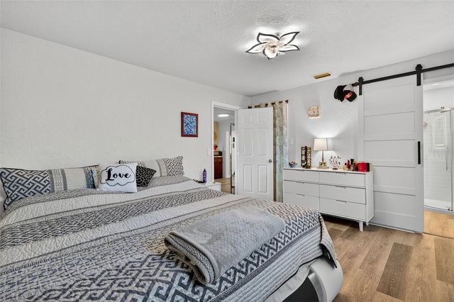 11761 80TH AVENUE, Seminole, FL 33772