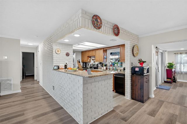 11761 80TH AVENUE, Seminole, FL 33772