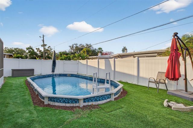 11761 80TH AVENUE, Seminole, FL 33772