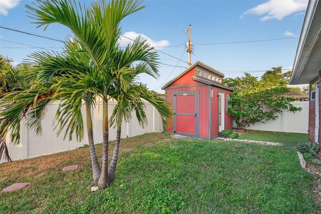 11761 80TH AVENUE, Seminole, FL 33772