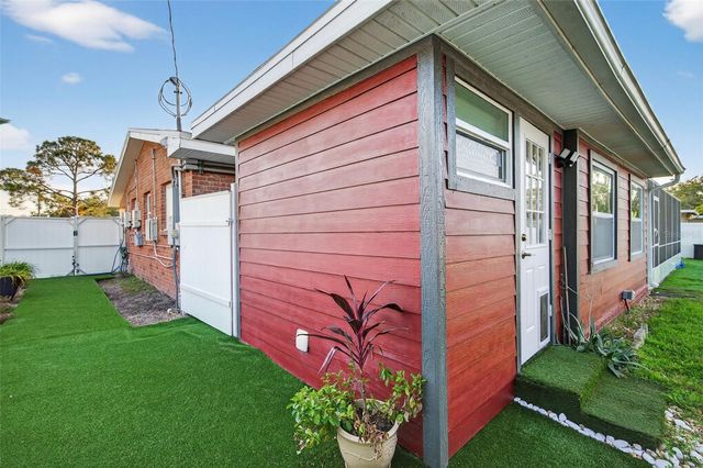 11761 80TH AVENUE, Seminole, FL 33772