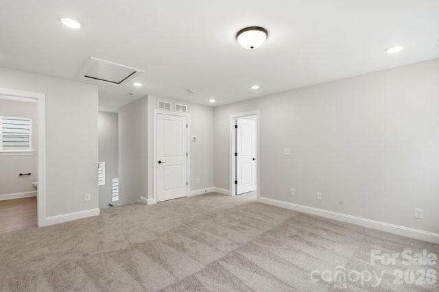 13115 Foxberry Road, Charlotte, NC 28213