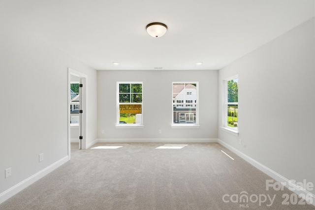 13115 Foxberry Road, Charlotte, NC 28213
