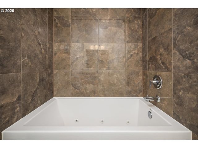 13205 Sw Barberry Dr, Beaverton, OR 97008